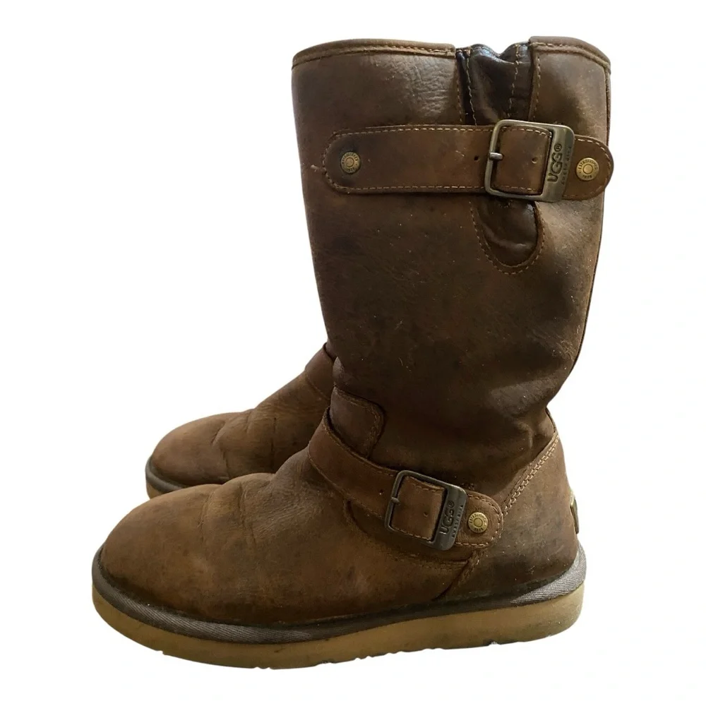 UGG classic tall